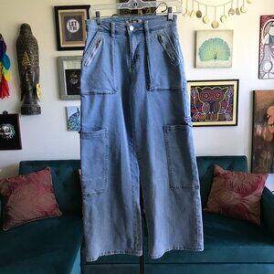 LOVE CULT size XS 90's Vibe Wide Leg Big Cargo Pocket Jeans Y2K Cyber Rave